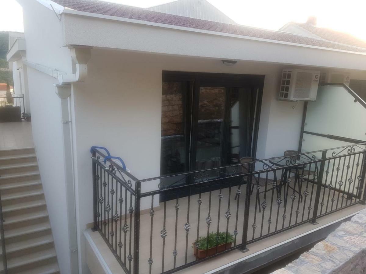 Villa Dian Neum Exteriör bild